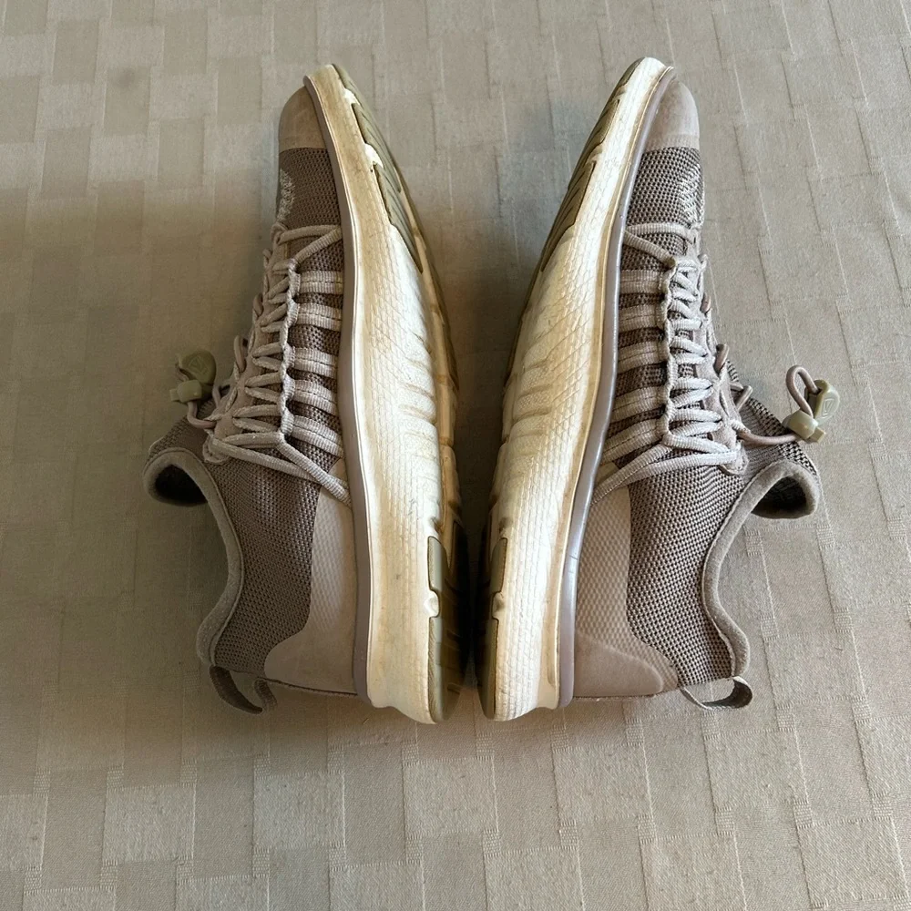 Keen Uneek Exo Trainers in Ethereal/Plaza Taupe
